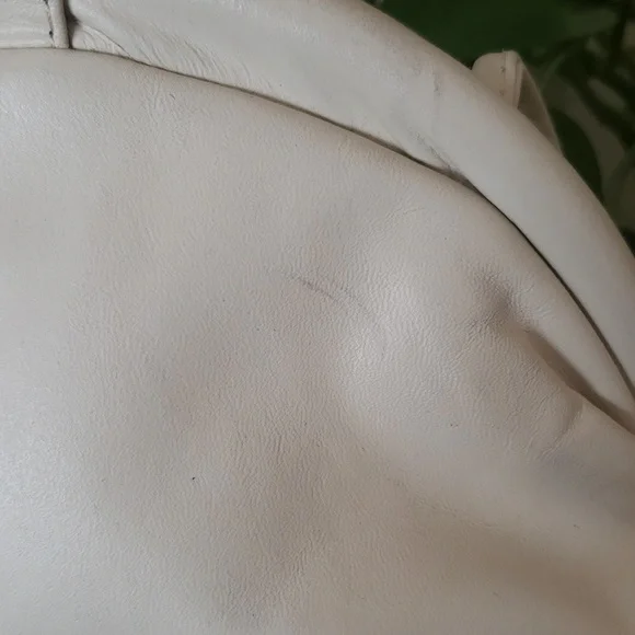 Vintage 80s Leather Crossbody Bag - Picture 3 of 5